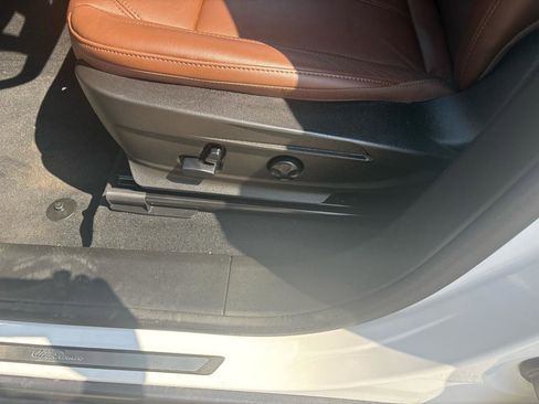 Used 2023 Alfa Romeo Stelvio Ti image 23