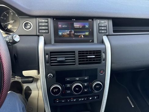 Used 2016 Land Rover Discovery Sport HSE image 10