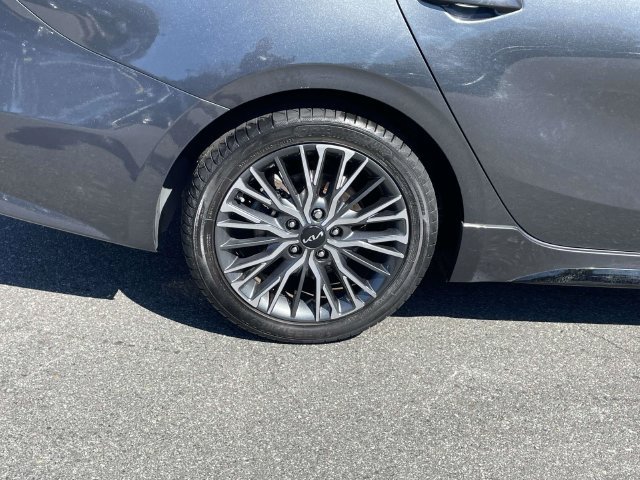 Certified 2023 Kia Forte GT-Line w/ GT-Line Premium Package FWD image 7
