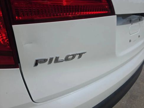 Used 2018 Honda Pilot EX-L image 11