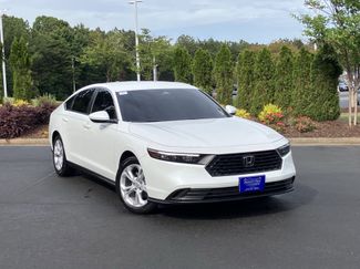 Used 2025 Honda Accord LX video 2