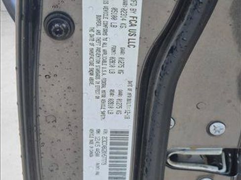 Used 2019 Chrysler 300 S RWD image 17