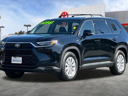 Used 2024 Toyota Grand Highlander AWD Hybrid image 9