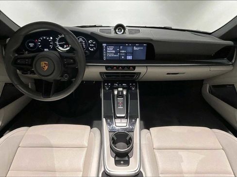 Used 2021 Porsche 911 Carrera S image 17