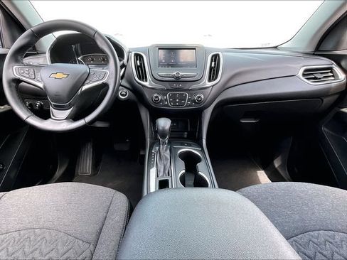 Used 2024 Chevrolet Equinox LT FWD image 18