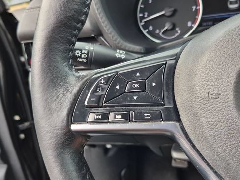 Used 2025 Nissan Sentra SV w/ All-Weather Package FWD image 13