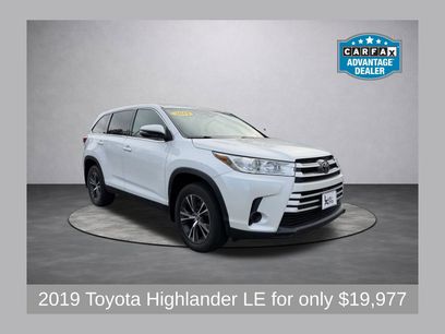 Used 2019 Toyota Highlander LE