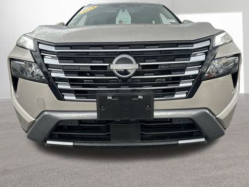 Certified 2024 Nissan Rogue SL w/ SL Premium Package image 36