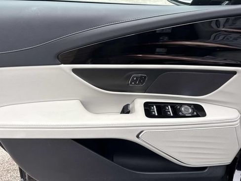 New 2026 Lincoln Nautilus Premier AWD/4WD image 20