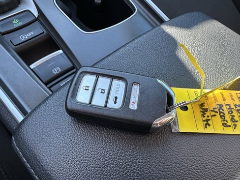 Used 2021 Honda Accord LX image 30