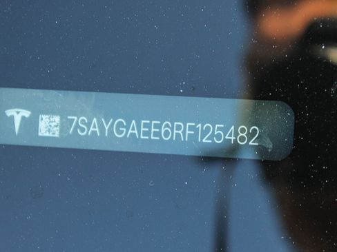 Used 2024 Tesla Model Y Long Range image 28