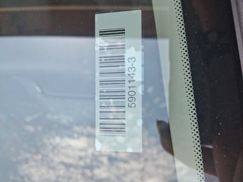 Used 2025 Kia Niro LX FWD image 9