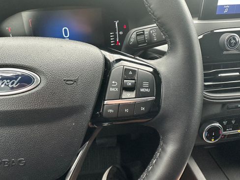 Used 2024 Ford Escape Active AWD/4WD image 23