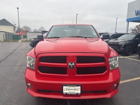Used 2017 RAM 1500 Express w/ Express Value Package image 8