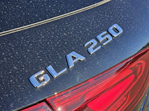 Used 2025 Mercedes-Benz GLA 250 image 8