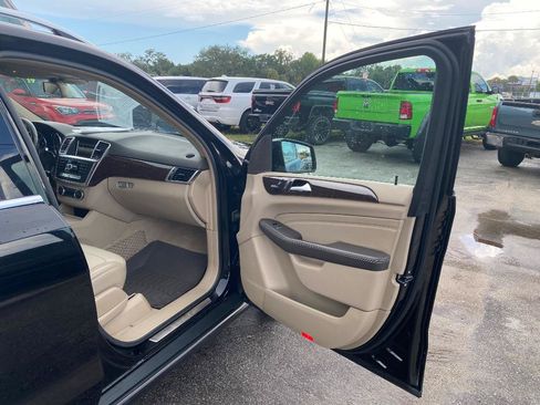 Used 2013 Mercedes-Benz ML 350 4MATIC image 21