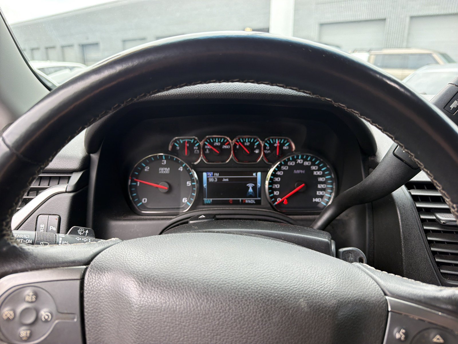 Used 2020 Chevrolet Tahoe LS RWD image 21