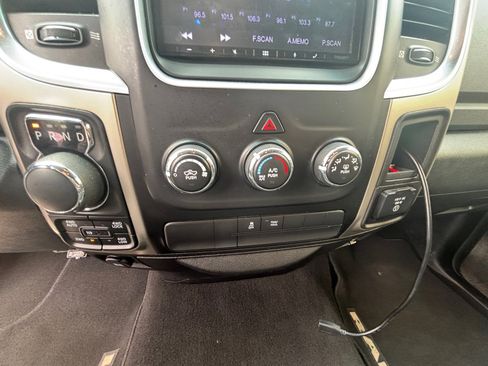 Used 2015 RAM 1500 Big Horn image 5