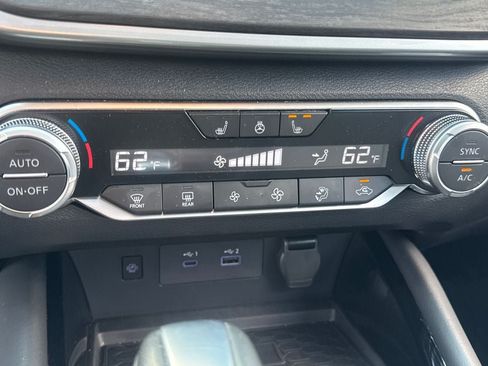 Used 2023 Nissan Altima 2.5 SL FWD image 23