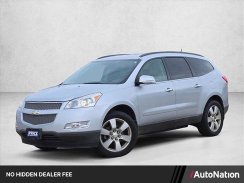 Used 2009 Chevrolet Traverse LTZ FWD image 1