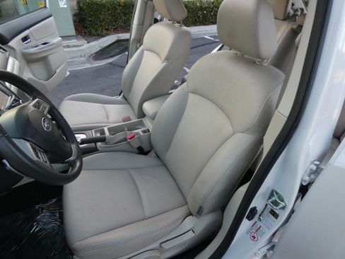 Used 2014 Subaru Crosstrek Touring w/ Popular Package #2 image 62