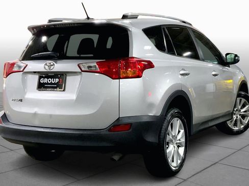 Used 2015 Toyota RAV4 Limited image 12