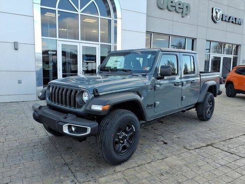 New 2026 Jeep Gladiator Sport AWD/4WD image 2