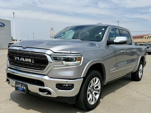 Used 2023 RAM 1500 Limited AWD/4WD image 2