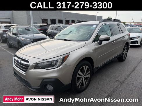 Used 2018 Subaru Outback 3.6R Limited AWD/4WD image 3