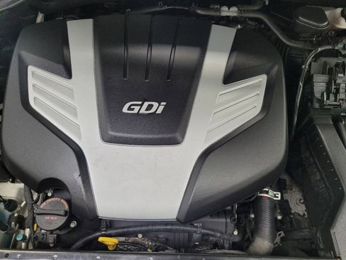 Used 2017 Hyundai Santa Fe SE image 30