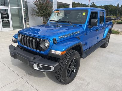 New 2025 Jeep Gladiator Sport