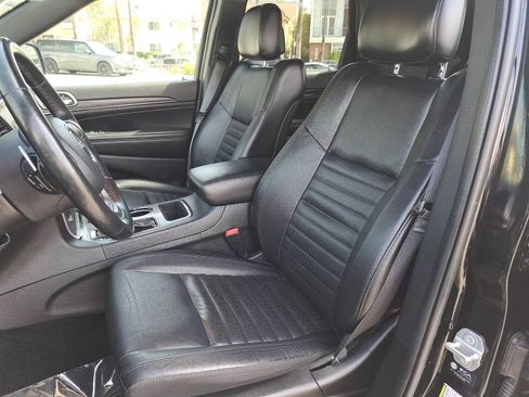 Used 2021 Jeep Grand Cherokee Limited X RWD image 16