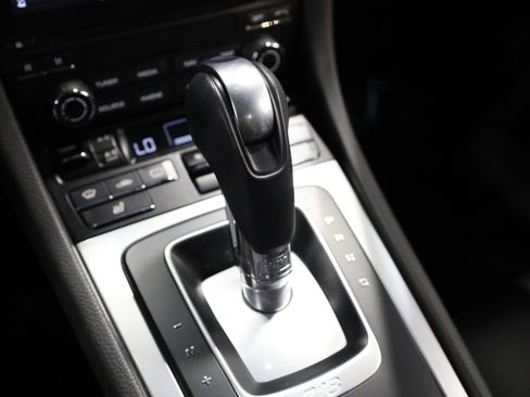 Used 2019 Porsche 718 Cayman S image 31