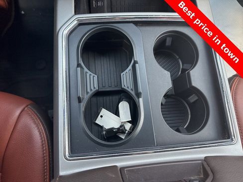 Used 2020 Ford F350 King Ranch w/ FX4 Off-Road Package image 28
