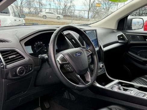 Certified 2024 Ford Edge Titanium AWD/4WD image 14