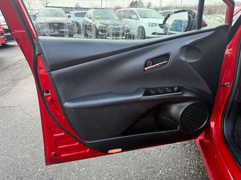 Used 2020 Toyota Prius Prime Limited image 19