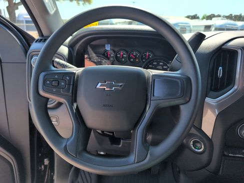 New 2026 Chevrolet Silverado 1500 Custom Trail Boss AWD/4WD image 23