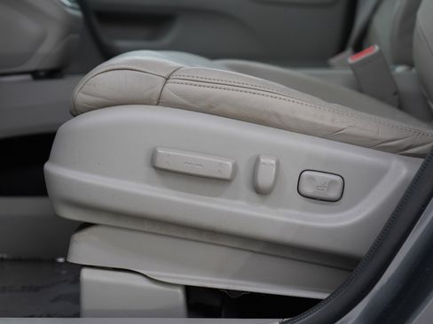 Used 2014 Honda CR-V EX-L image 22