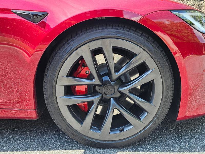 Used 2025 Tesla Model S Plaid AWD/4WD image 17