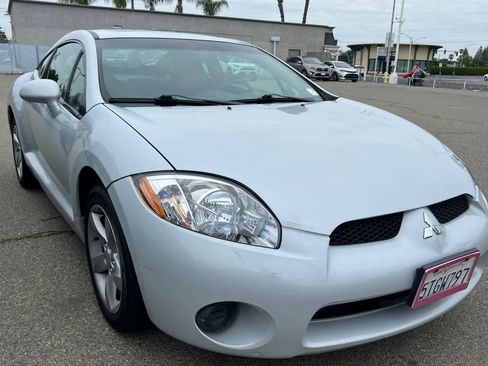 Used 2006 Mitsubishi Eclipse GS FWD image 3