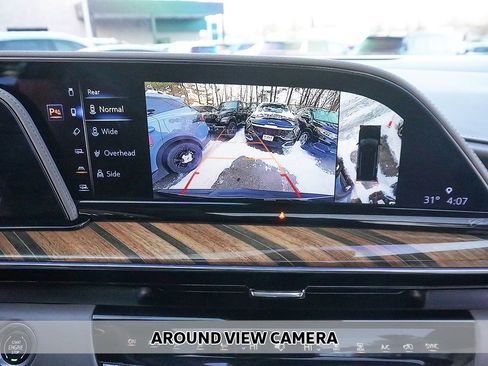 Used 2024 Cadillac Escalade Sport Platinum image 8