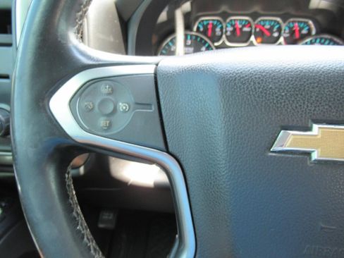 Used 2018 Chevrolet Silverado 1500 LT w/ All Star Edition RWD image 22