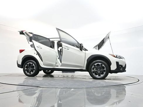 Used 2022 Subaru Crosstrek 2.0i Premium image 40