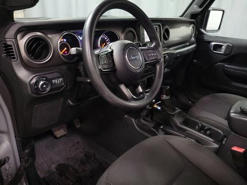 Used 2020 Jeep Wrangler Unlimited Sport AWD/4WD image 18