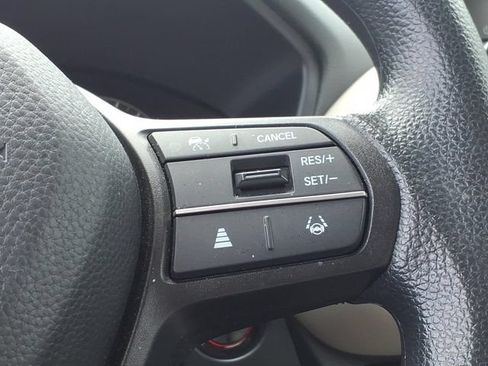 Certified 2024 Honda HR-V LX image 19