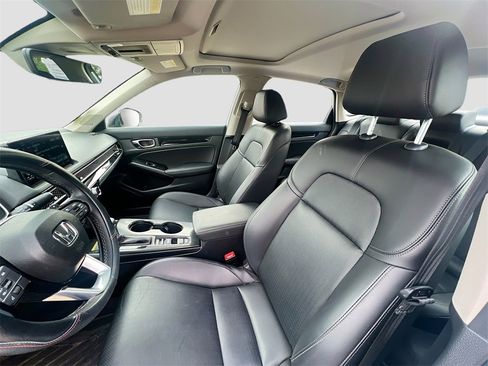 Used 2024 Honda Civic Touring image 24