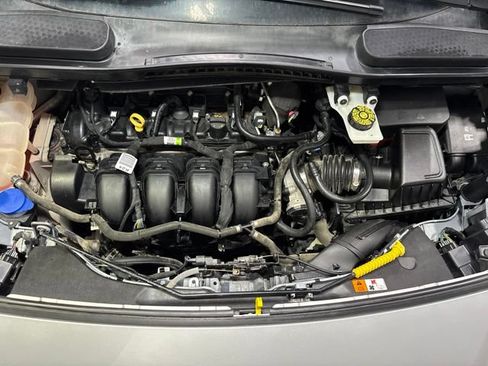 Used 2021 Ford Transit Connect XL FWD image 5