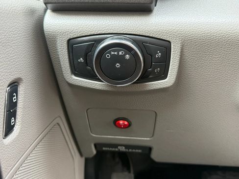 Used 2018 Ford F450 XL w/ Power Equipment Group AWD/4WD image 21
