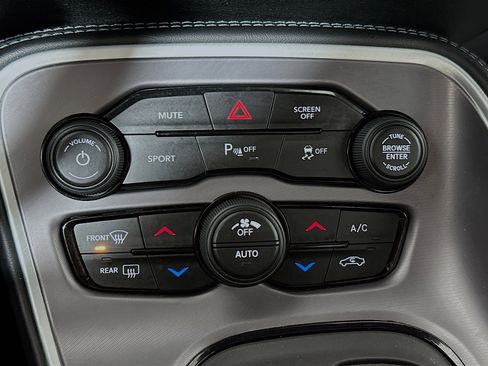 Used 2022 Dodge Challenger GT image 15