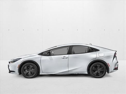 New 2026 Toyota Prius Plug-In Hybrid FWD image 3